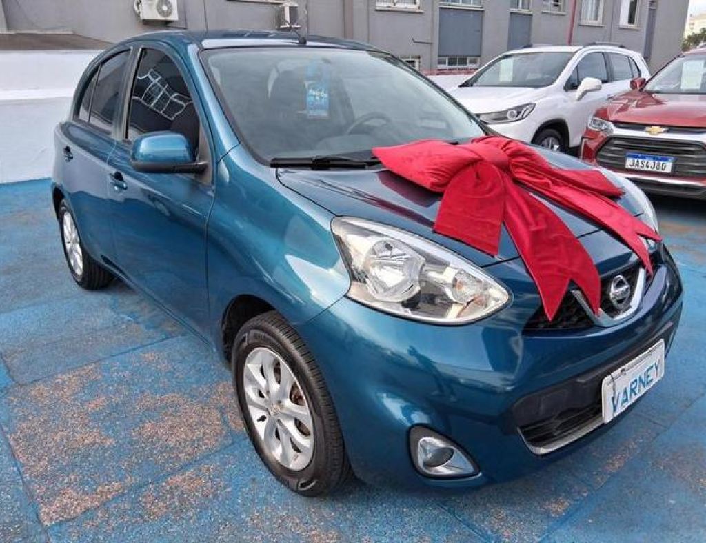 Nissan / March Sv 1.6 Flex 4 Portas Modelo 2015 imagem 3