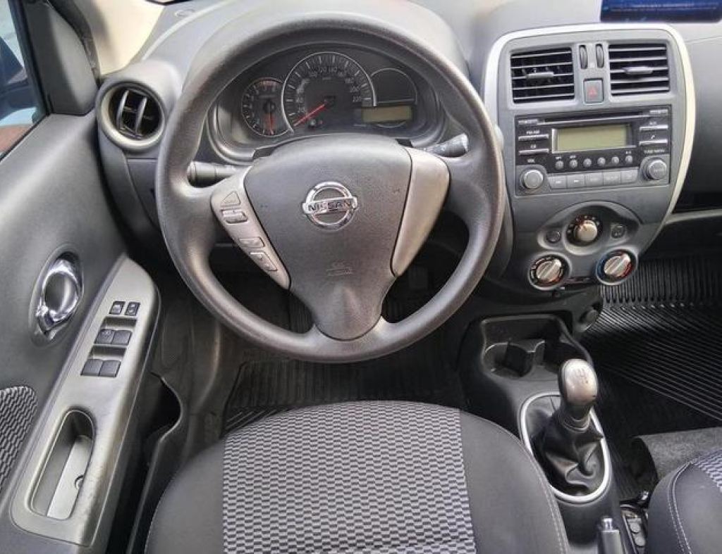 Nissan / March Sv 1.6 Flex 4 Portas Modelo 2015 imagem 12