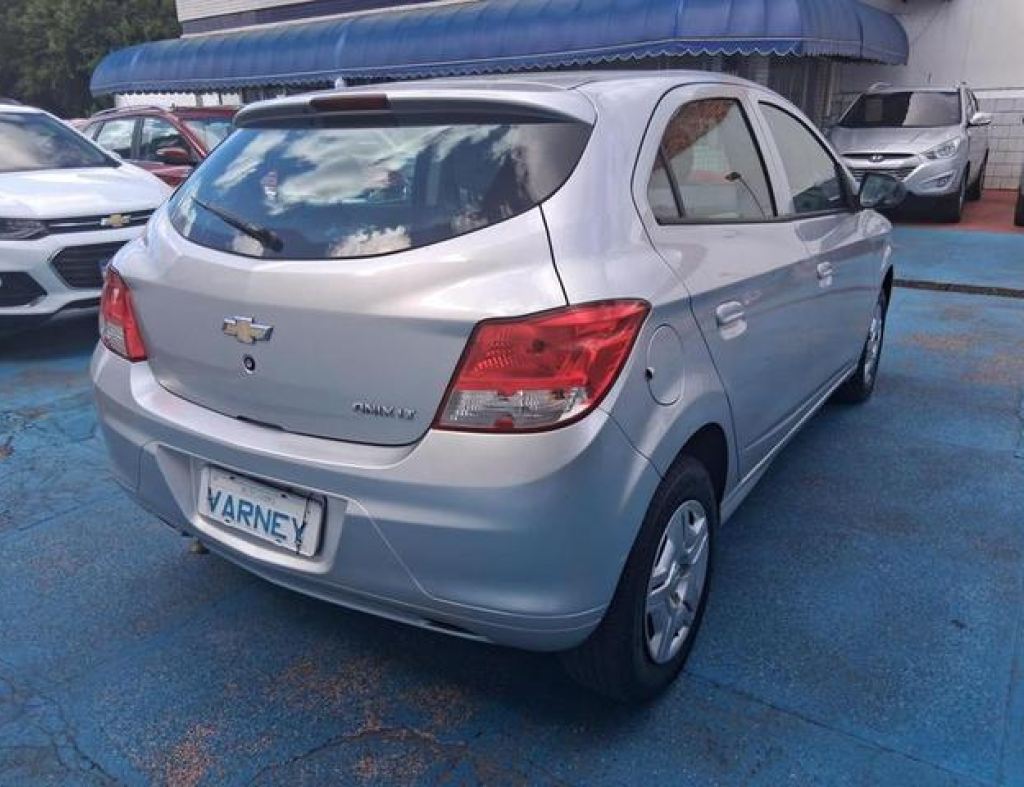Chevrolet / Onix Hatch Lt 1.0 Flex 4 Portas Modelo 2015 imagem 7