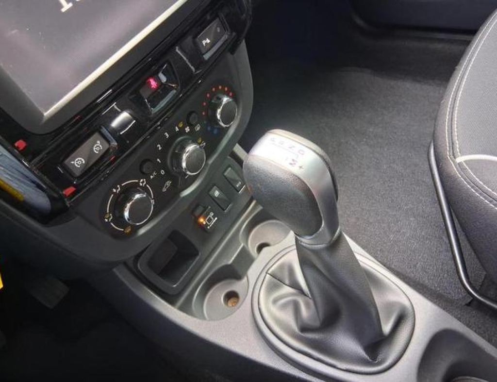 Duster Oroch Dynamique 2.0 Gnv Automático 4 Portas Modelo 2019 imagem 17