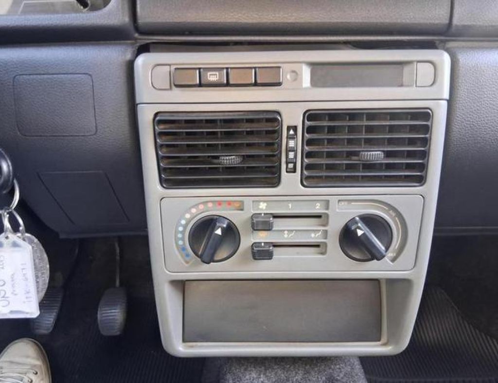 ***Repasse***Fiat / Uno Mille Economy 1.0 2 Portas Flex Modelo 2013 imagem 15