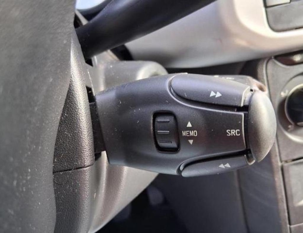 Citroen / Aircross Live 1.6 Flex 4 Portas Modelo 2016 imagem 17