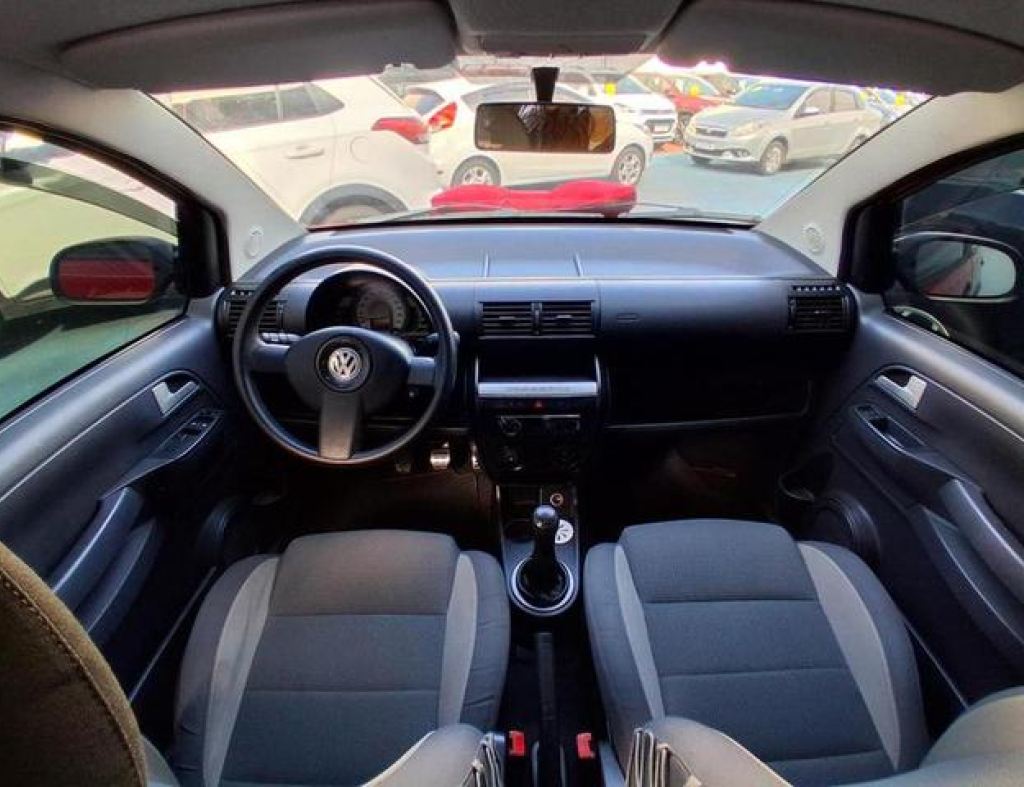 Volkswagen / Crossfox 1.6 Flex 4 Portas Modelo 2008 imagem 12