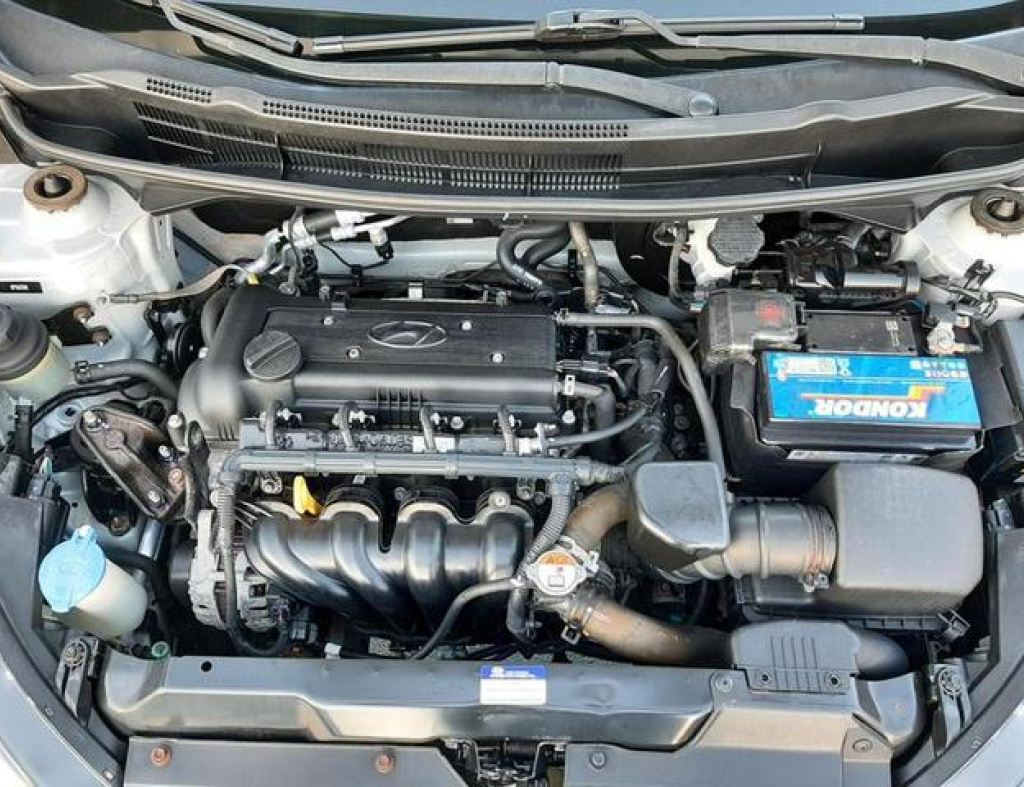Hyundai / Hb20 Premium 1.6 Automático Flex 4 Portas Modelo 2016 imagem 11