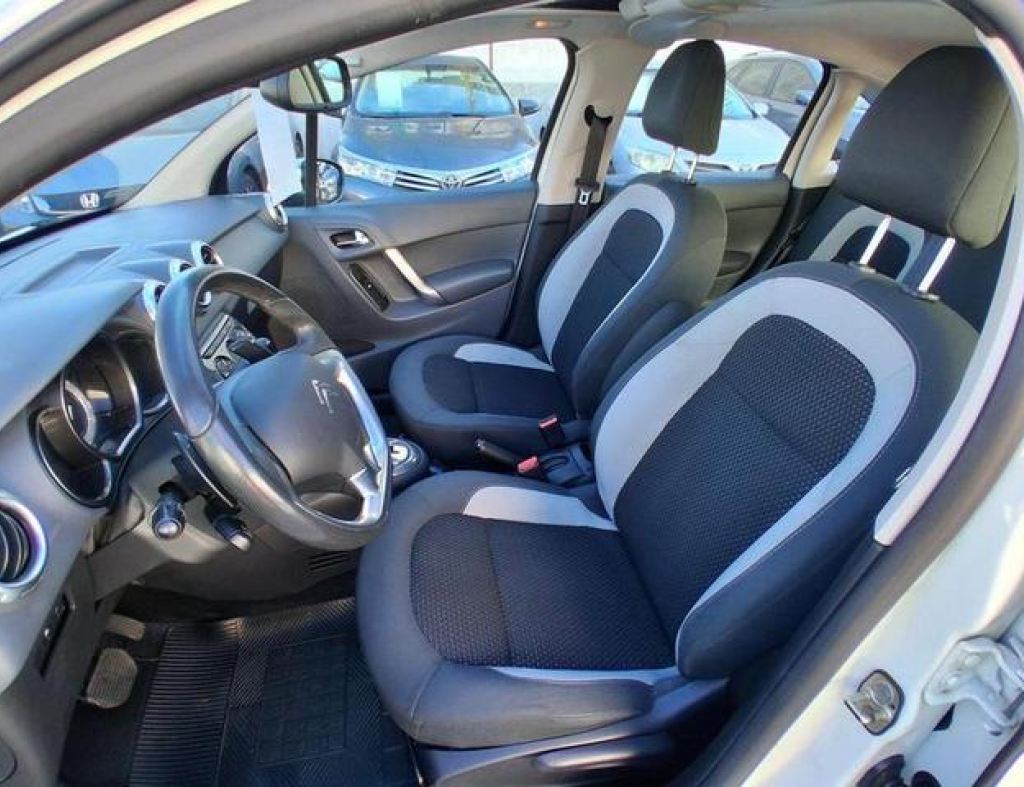 Citroen / C3 Exclusive 1.6 Automático Flex 4 Portas Modelo 2015 imagem 12