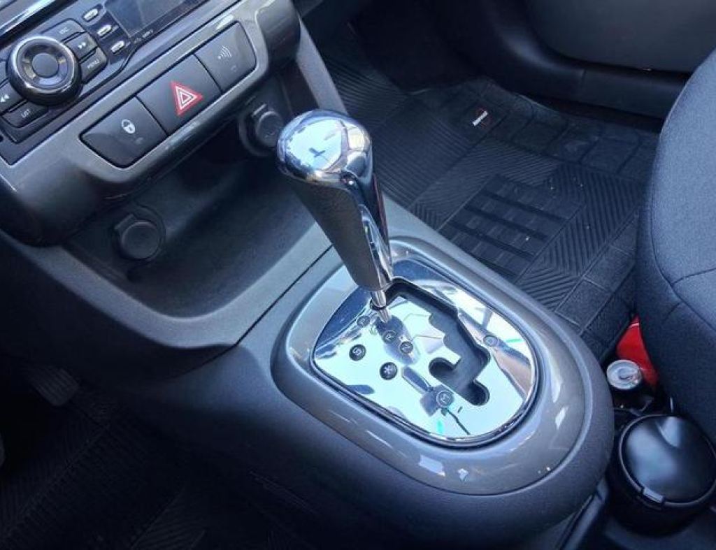 Citroen / C3 Exclusive 1.6 Automático Flex 4 Portas Modelo 2015 imagem 15