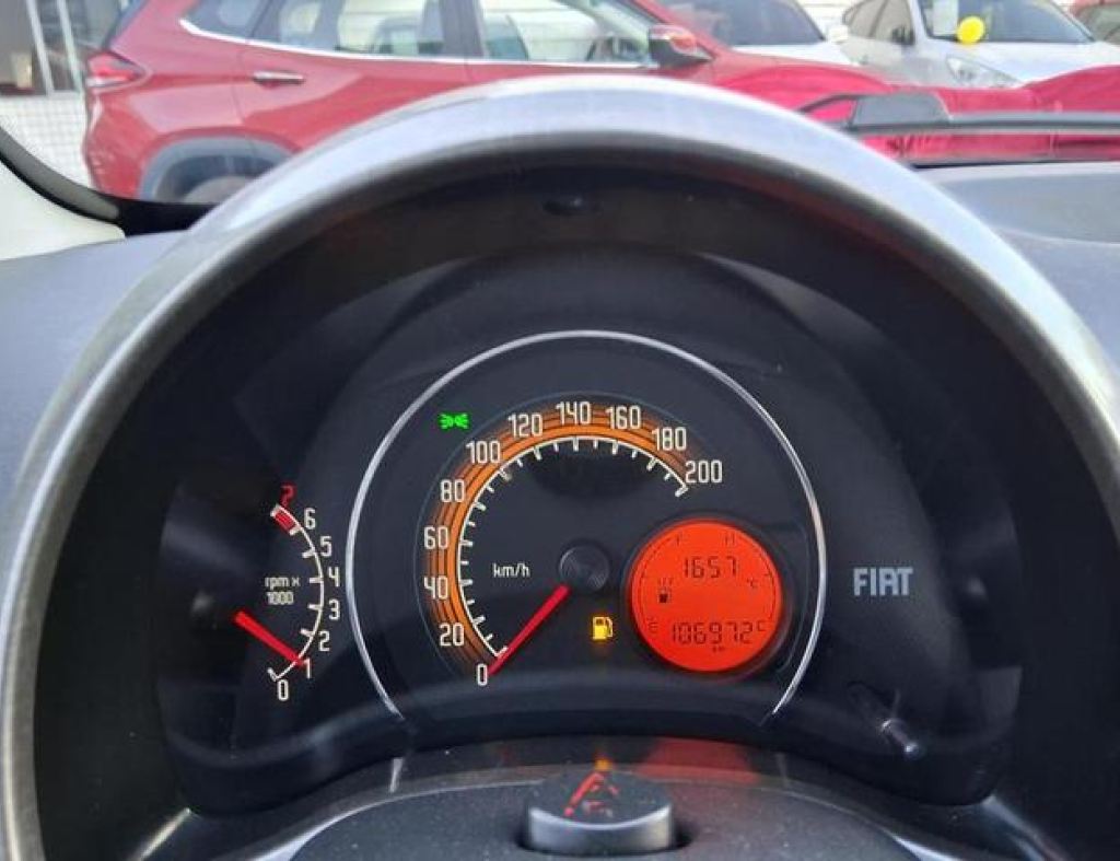 Fiat / Uno Way 1.0 Flex 4 Portas Modelo 2011 imagem 14