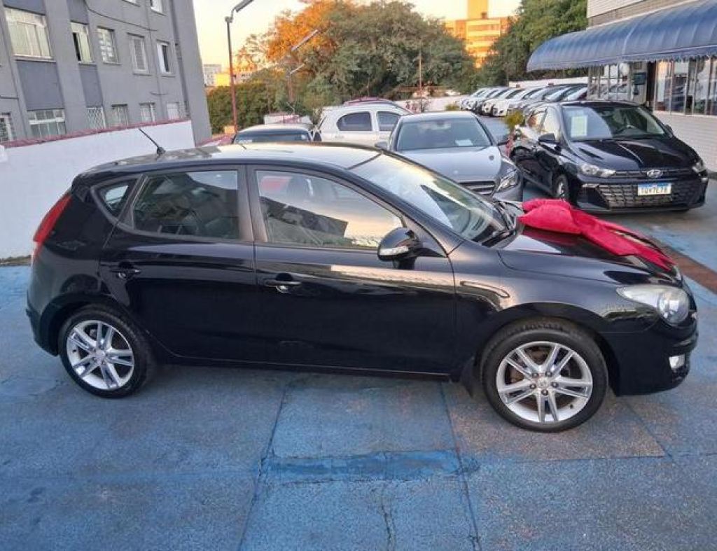 Hyundai / I30 2.0 Automático 4 Portas Modelo 2012 imagem 3