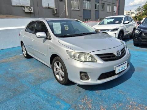 Toyota / Corolla Xei 2.0 Automático Flex 4 Portas Modelo 2013