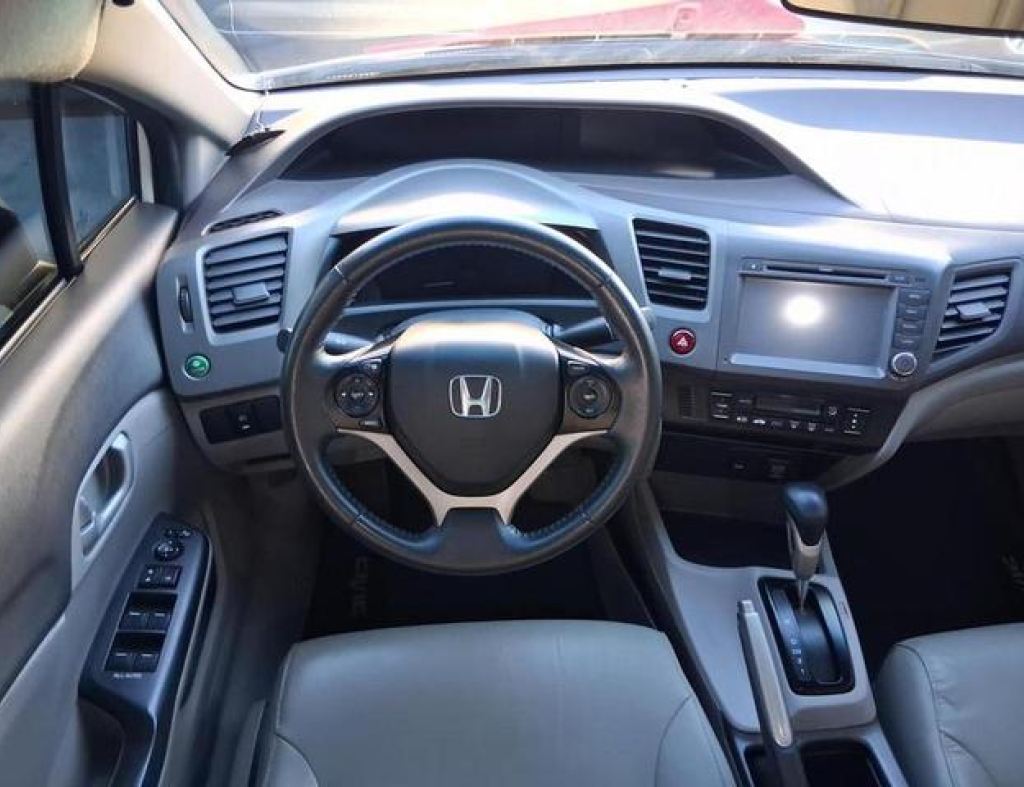 Honda / Civic Lxs 1.8 Automático Flex 4 Portas Modelo 2013 imagem 13
