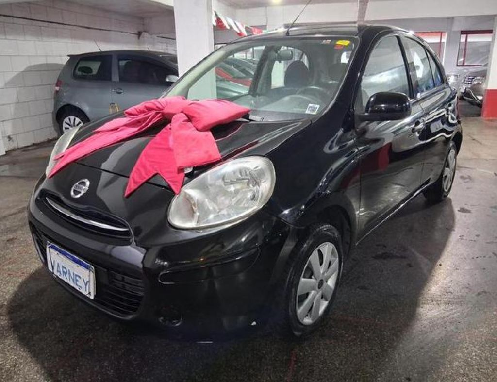 Nissan / March S 1.0 Flex 4 Portas Modelo 2013 imagem 2