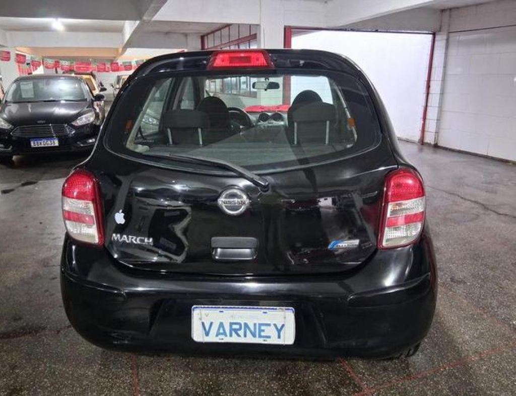 Nissan / March S 1.0 Flex 4 Portas Modelo 2013 imagem 4