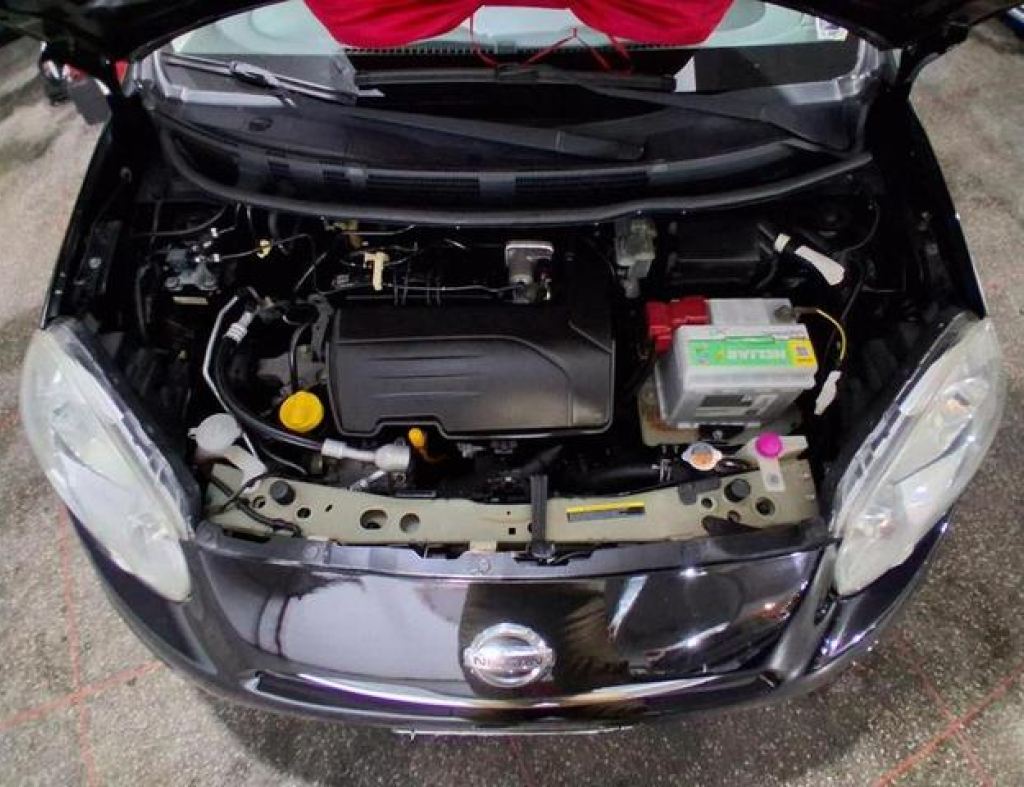 Nissan / March S 1.0 Flex 4 Portas Modelo 2013 imagem 9