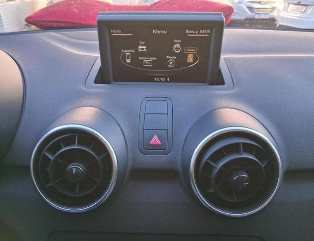 Audi A-1 Sportback 1.4 Tfsi 122Cv 5P S-Tronic 2014 Automático 4 Portas Modelo 2014 imagem 16
