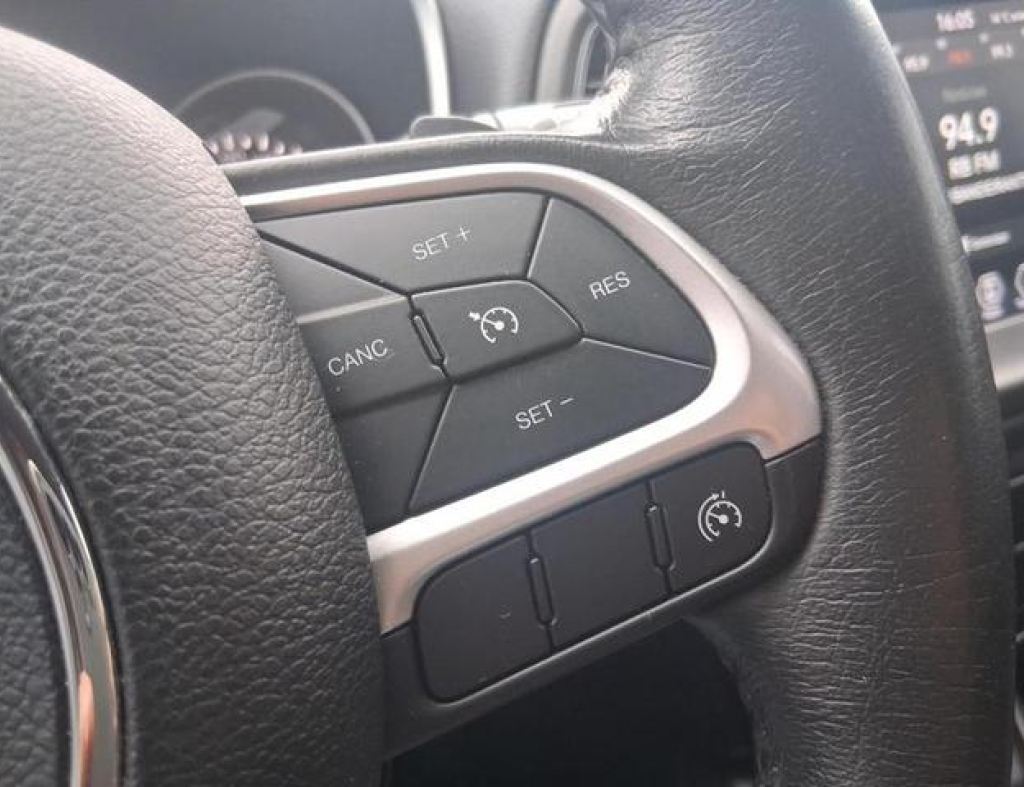 Jeep / Compass Longitude 2.0 Automática Flex 4 Portas Modelo 2019 imagem 17