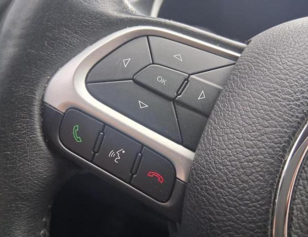Jeep / Compass Longitude 2.0 Automática Flex 4 Portas Modelo 2019 imagem 18