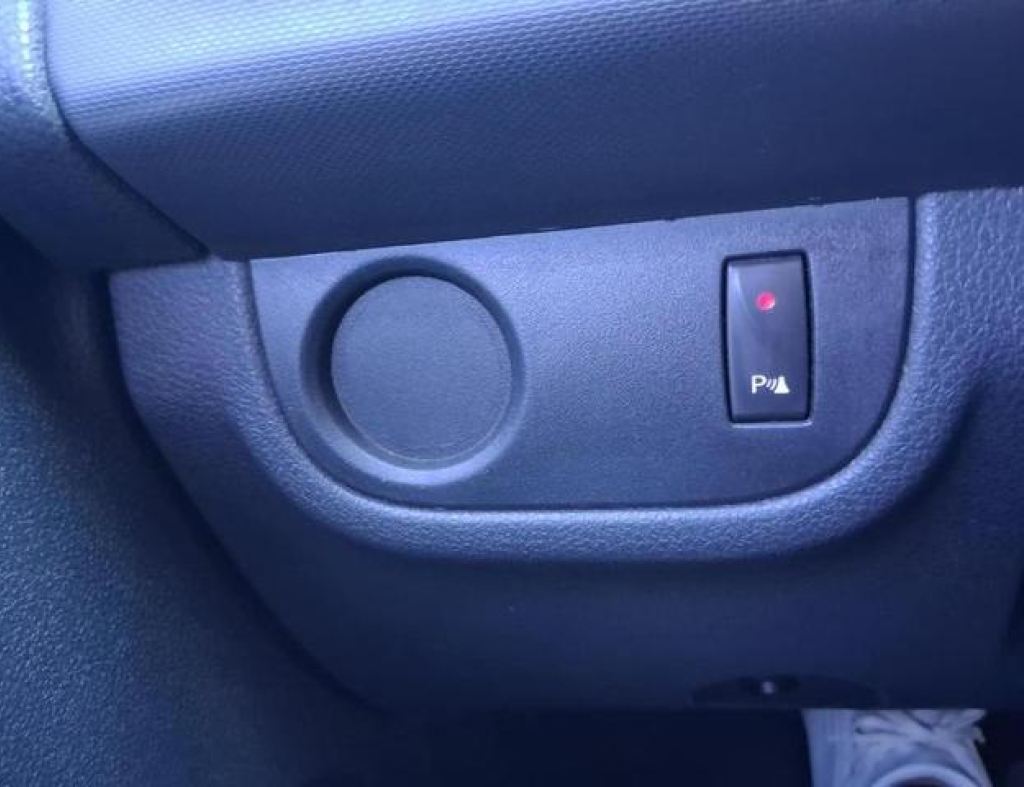 Renault / Sandero Expression 1.6 Flex 4 Portas Modelo 2016 imagem 18