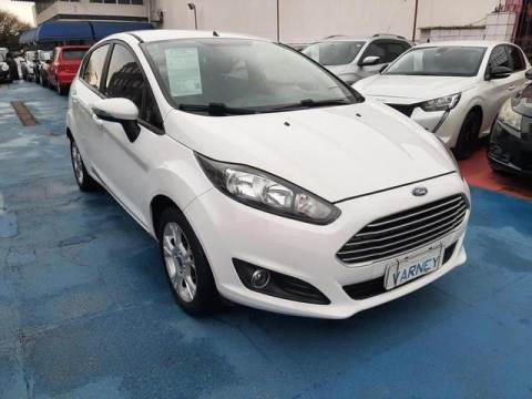 Ford / New Fiesta Hatch Sel 1.6 Automático Flex 4 Portas Modelo 2017