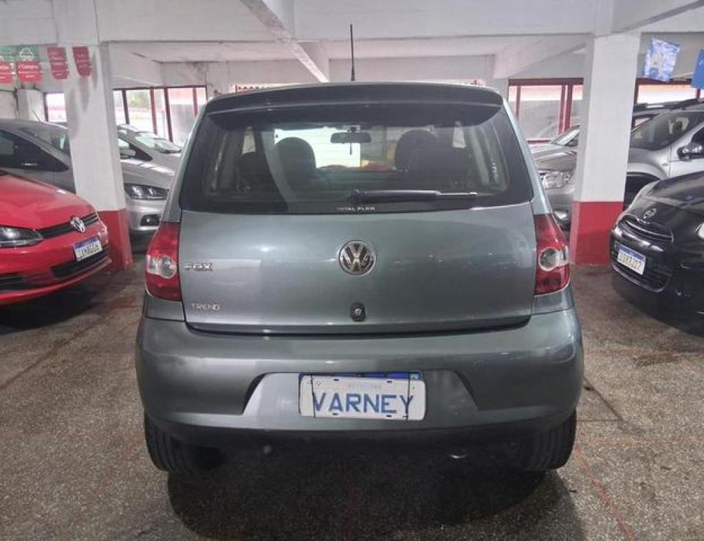 Volkswagen / Fox 1.0 Flex 2 Portas Modelo 2009 imagem 3