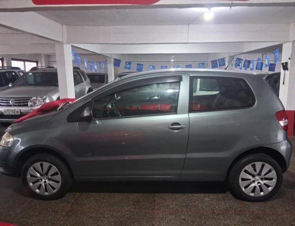 Volkswagen / Fox 1.0 Flex 2 Portas Modelo 2009 imagem 6