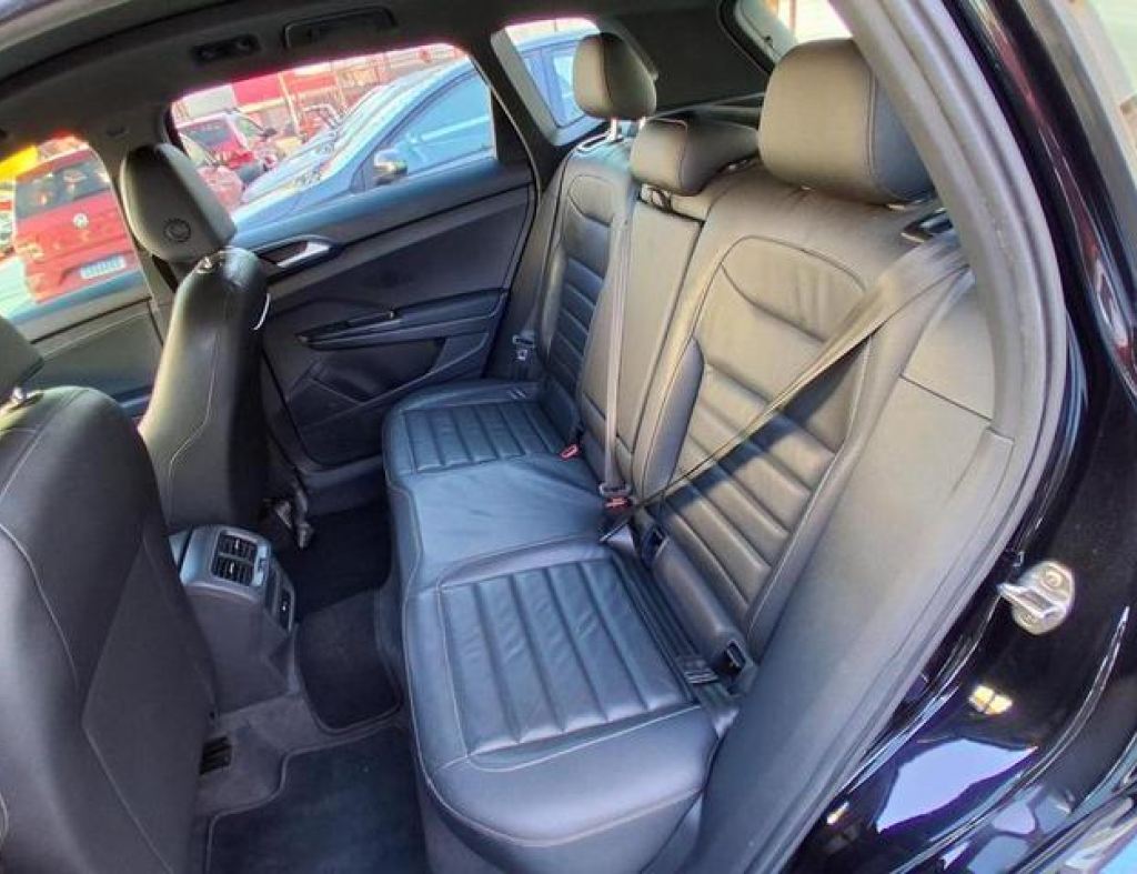 Volkswagen / Taos Hl Tsi Ae 1.4 Automático Flex 4 Portas Modelo 2022 imagem 9