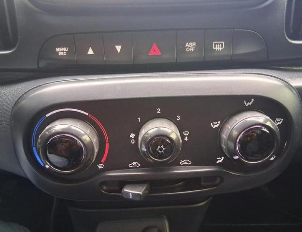 Fiat / Mobi Like 1.0 4 Portas ,Cinza Metalico,Modelo 2025 imagem 16