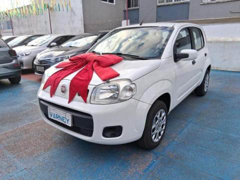 Fiat / Uno Vivace 1.0 Flex 4 Portas Modelo 2015