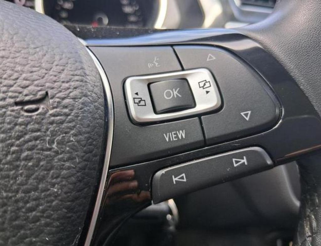 Volkswagen / Tiguan Allspace 1.4 Automático Flex 4 Portas Modelo 2020 imagem 18