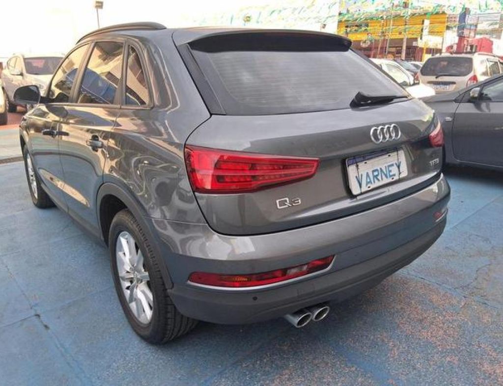 Audi / Q3 1.4 Tfsi Automático 4 Portas Modelo 2017 imagem 8
