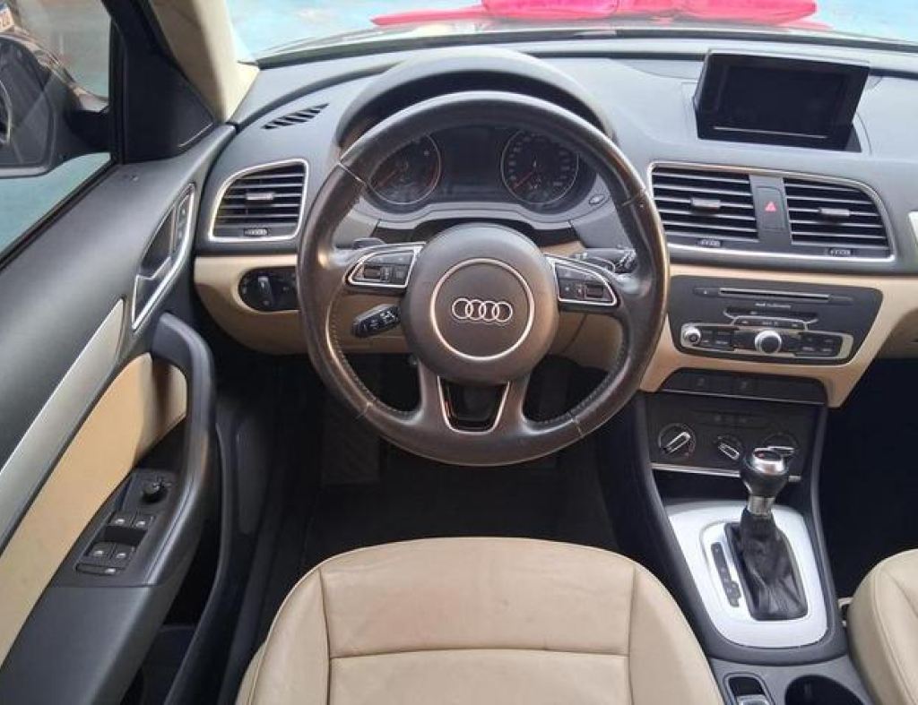 Audi / Q3 1.4 Tfsi Automático 4 Portas Modelo 2017 imagem 12