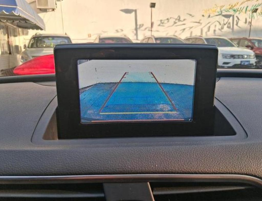 Audi / Q3 1.4 Tfsi Automático 4 Portas Modelo 2017 imagem 17