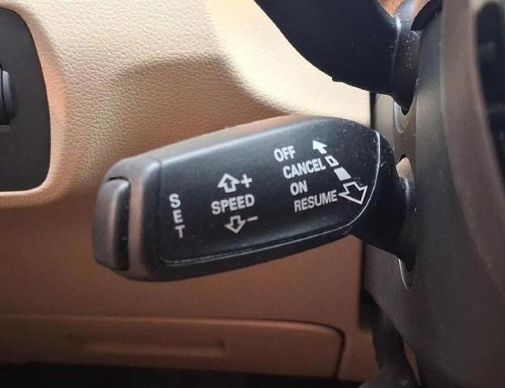 Audi / Q3 1.4 Tfsi Automático 4 Portas Modelo 2017 imagem 21
