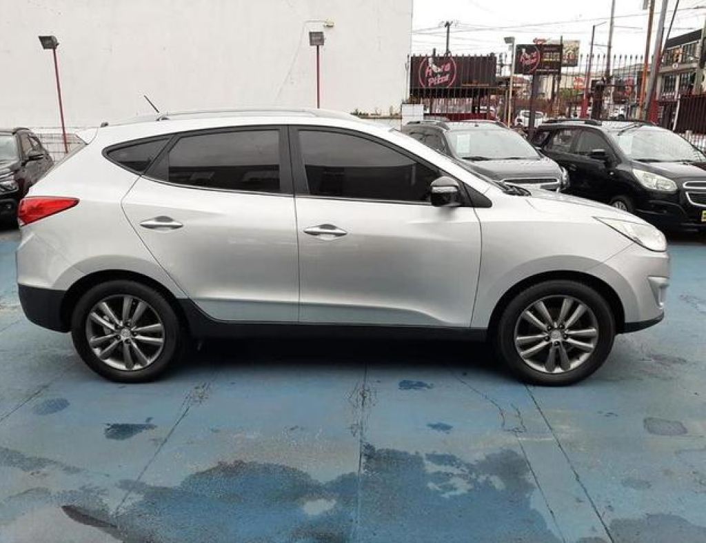 Hyundai / Ix35 2.0 Automático Flex 4 Portas Modelo 2012 imagem 3