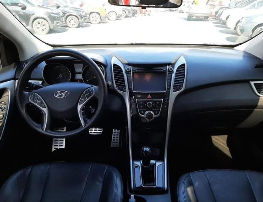 Hyundai I30 1.8 Mpi 16V Gasolina 4P Automatico 2015 imagem 15