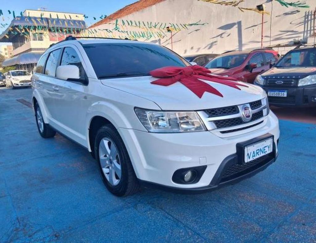 Fiat / Freemont Precisio 2.4 Automático 4 Portas Modelo 2012 imagem 1
