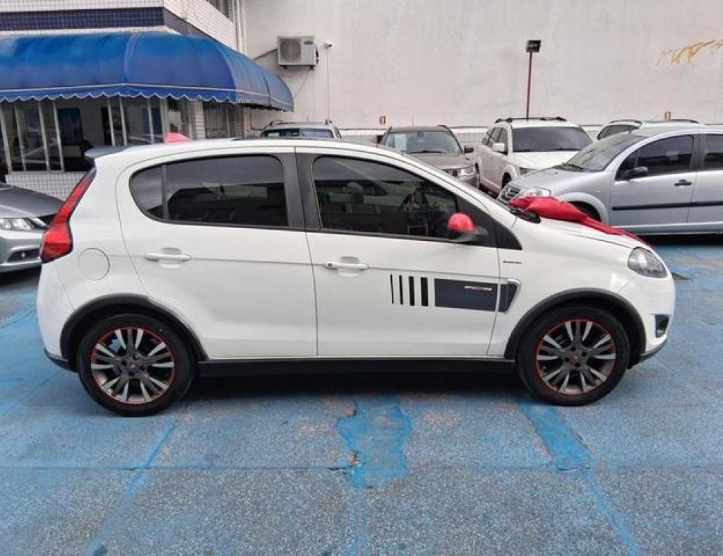 Fiat / Pálio Sporting 1.6 Automático Flex 4 Portas Modelo 2014 imagem 4