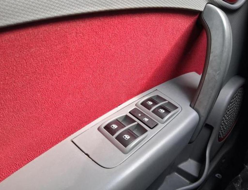 Fiat / Pálio Sporting 1.6 Automático Flex 4 Portas Modelo 2014 imagem 15