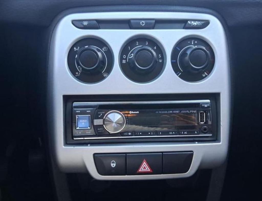 Citroen / C3 Origine 1.5 Flex 4 Portas Modelo 2014 imagem 15