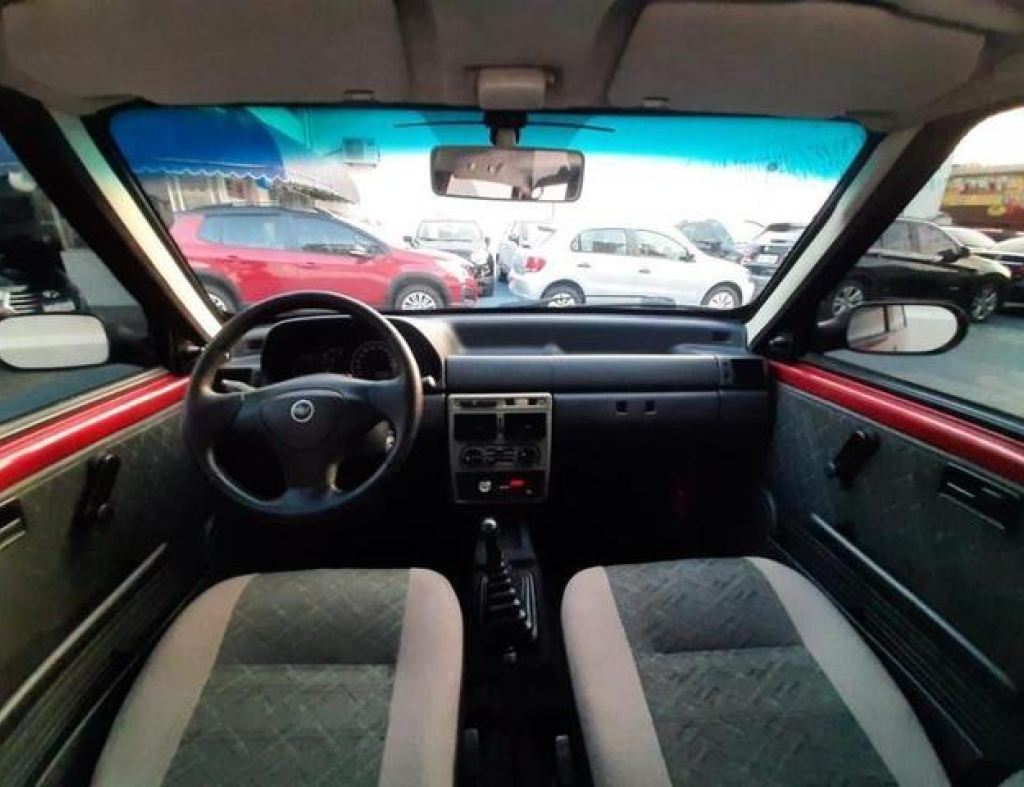Fiat / Uno Mille Fire 1.0 Flex 2 Portas Modelo 2006 imagem 11