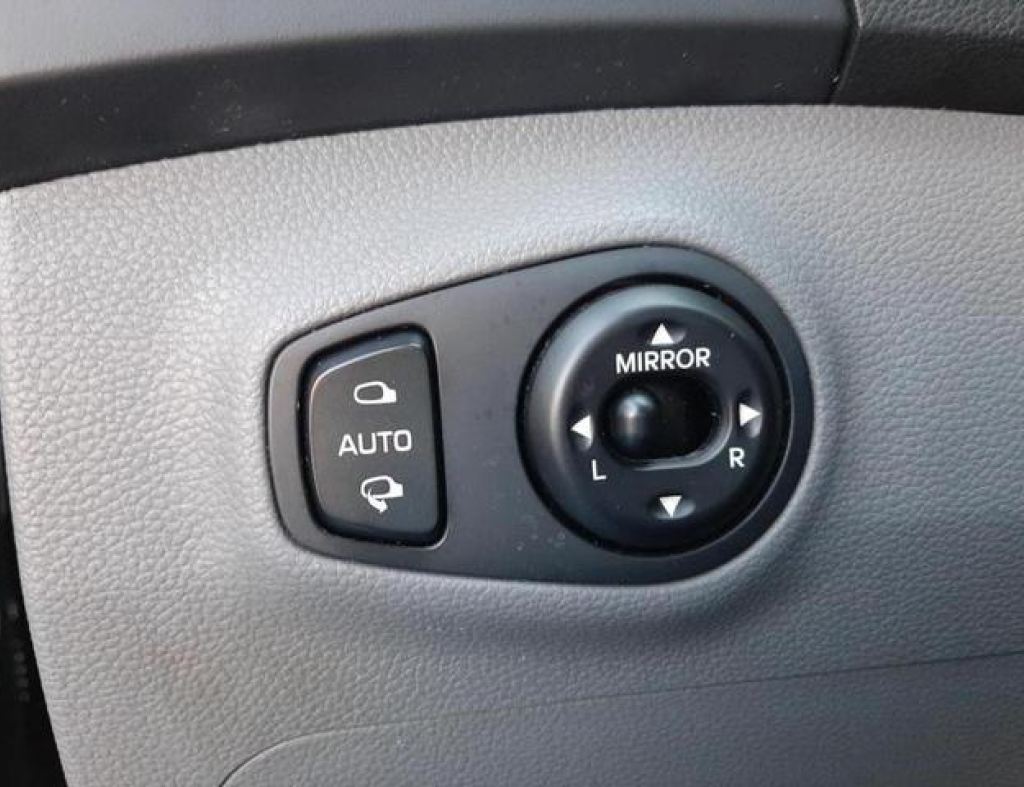 Hyundai / Hb20 Premium 1.6 Automático Flex 4 Portas Modelo 2016 imagem 21