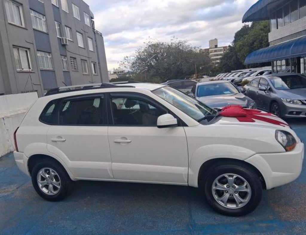Hyundai / Tucson Gls 2.0 Automática Flex 4 Portas Modelo 2016 imagem 4