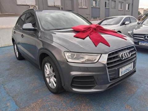 Audi / Q3 1.4 Tfsi Automático 4 Portas Modelo 2017