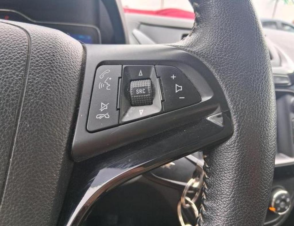 Chevrolet / Cobalt Ltz 1.8 Flex 4 Portas Modelo 2019 imagem 18