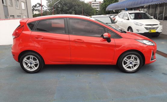 ford new fiesta 1.6 sel hatch 16v flex 4p manual 2018