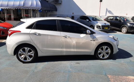 hyundai i30 1.8 mpi 16v gasolina 4p automatico 2015