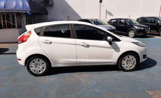 ford new fiesta hatch s 1.5 flex 4 portas